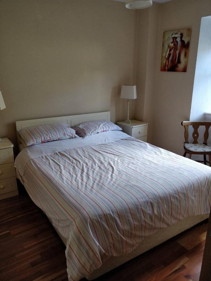 Barry'S Bed And Breakfast Bantry Exterior photo